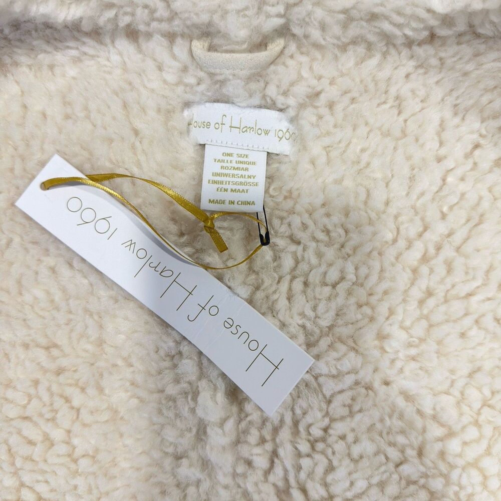 House of Harlow 1960 Sherpa Vest One Size Embroidered Floral Boho Western NWT - Picture 6 of 9